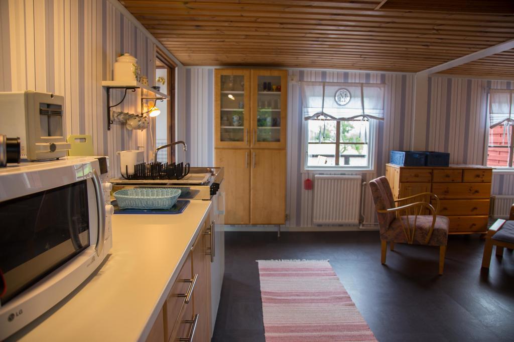 Lantluft Hotel Gullholma Eksteriør billede