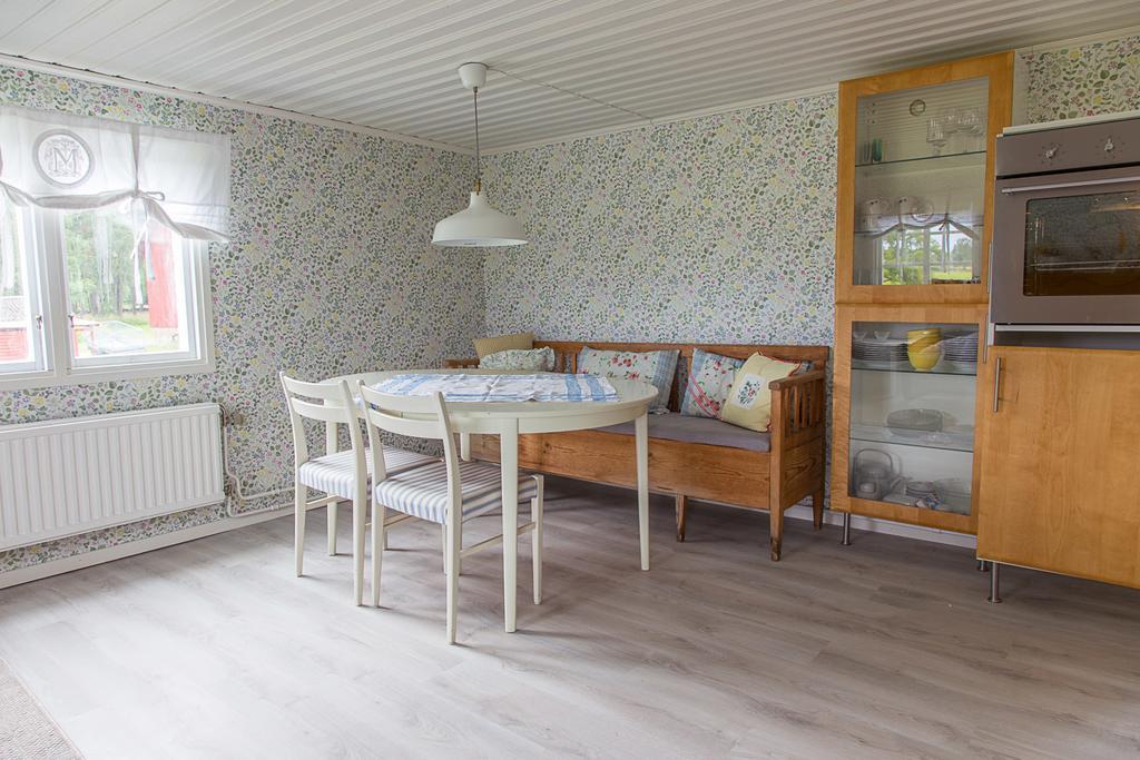 Lantluft Hotel Gullholma Værelse billede